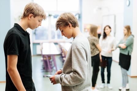 Sensibilisierung für Mobbingstrukturen und Stärkung der Klassengemeinschaft